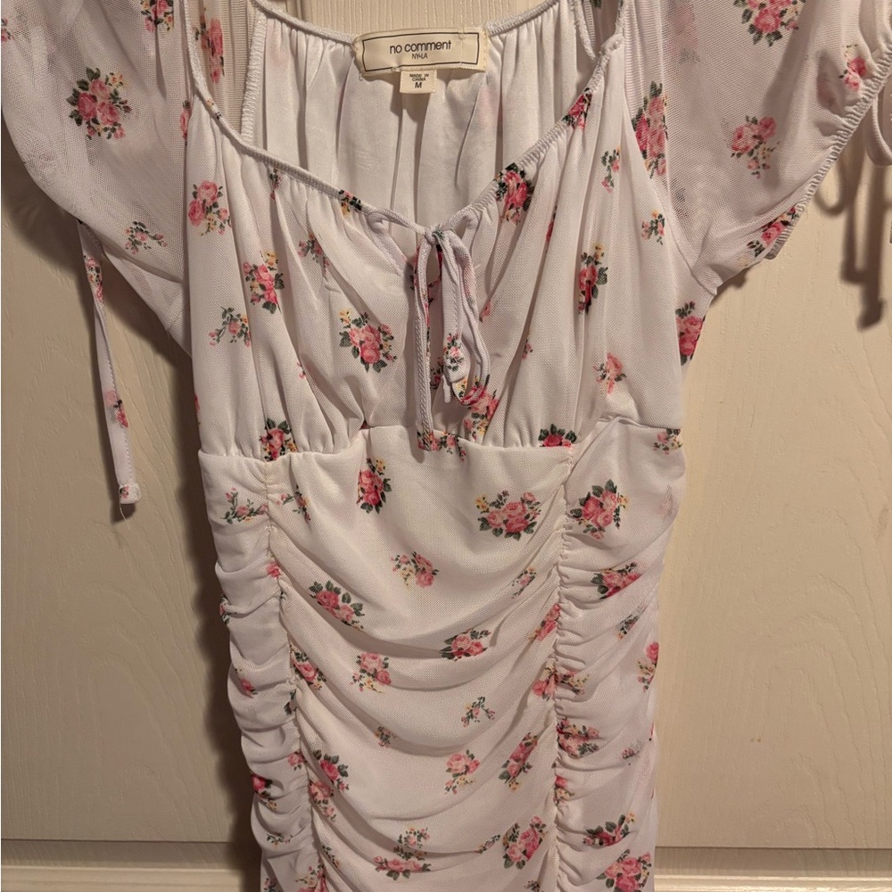 Floral Ruched Dress - Picture 3 of 4